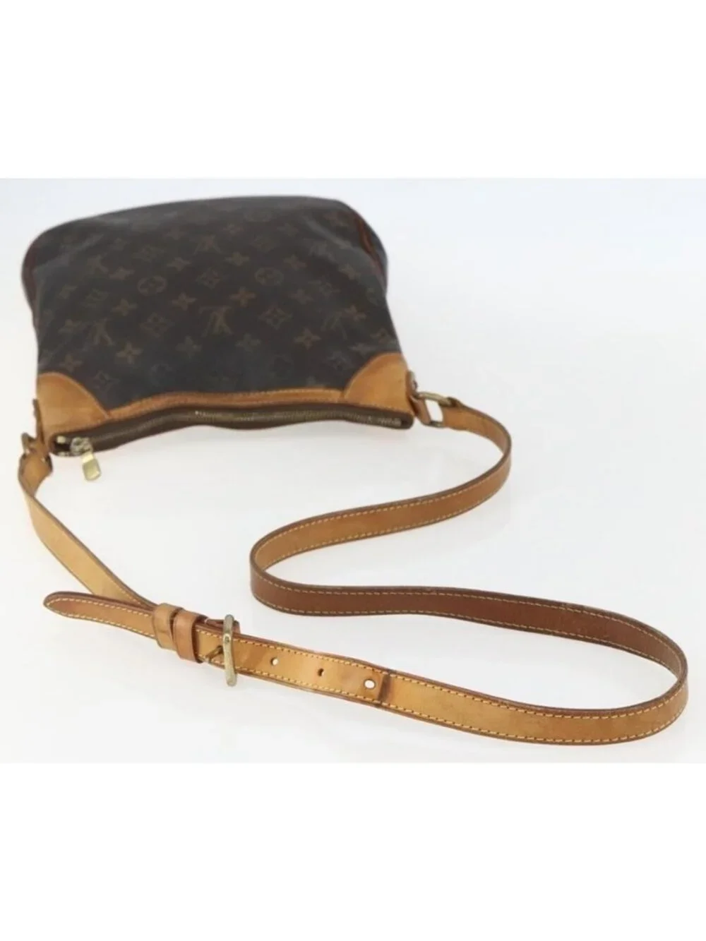Authentic LOUIS VUITTON Monogram Odeon PM Shoulder Bag M56390 LV